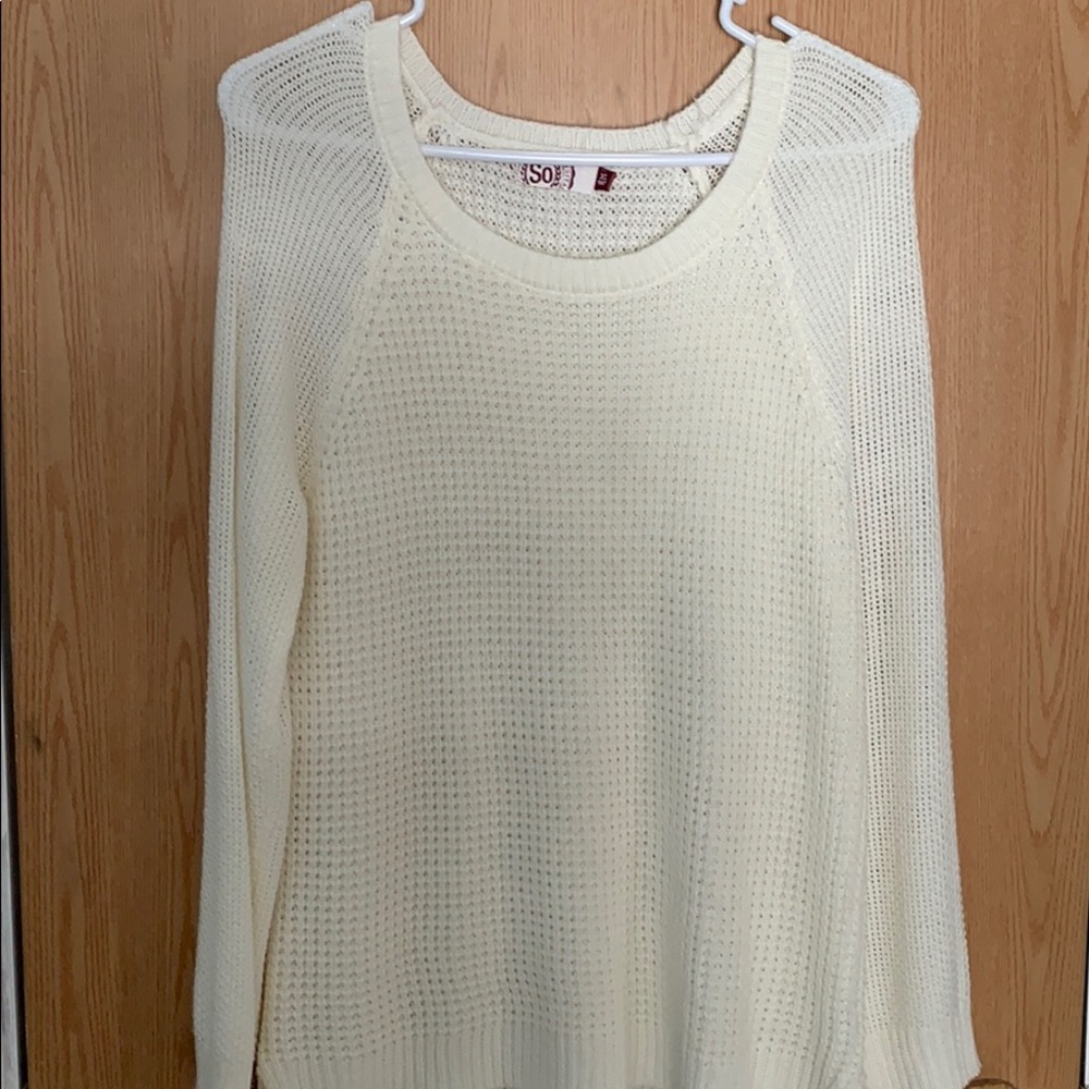White knitted sweater